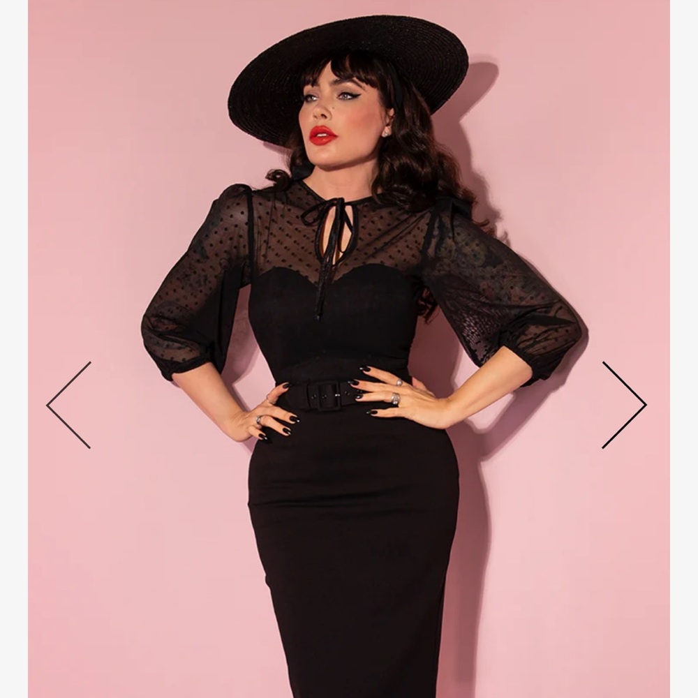 NWOT FRENCHIE WIGGLE DRESS IN BLACK - VIXEN BY MICHELINE PITT